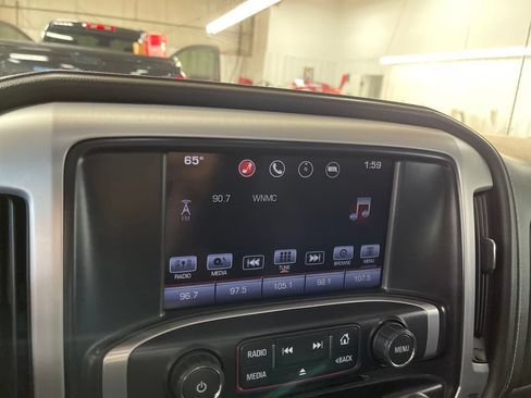 Used 2016 GMC Sierra 1500 SLE w/ SLE Value Package AWD/4WD image 23