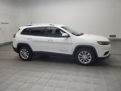 Used 2019 Jeep Cherokee Latitude w/ Popular Appearance Group image 11