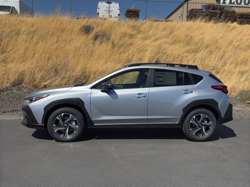 New 2025 Subaru Crosstrek 2.0i Premium image 5