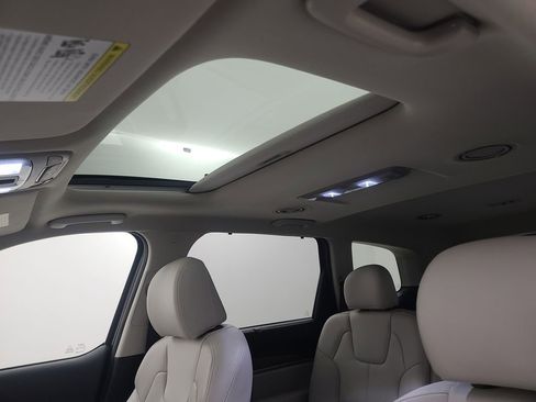 Used 2022 Kia Telluride EX w/ EX Premium Package image 42