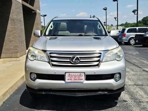 Used 2013 Lexus GX 460 w/ Comfort Plus Pkg AWD/4WD image 2