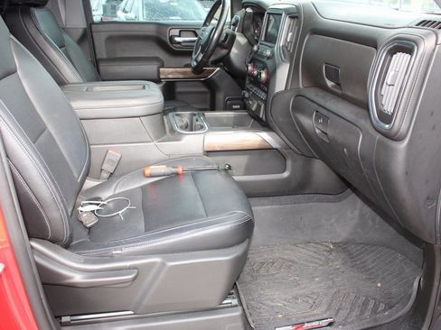 Used 2020 Chevrolet Silverado 1500 LT Trail Boss image 16