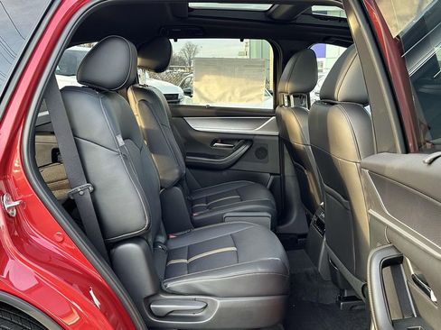 Used 2025 MAZDA CX-90 3.3 Turbo S w/ Premium Package image 12