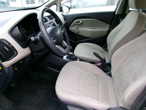 Used 2014 Kia Rio LX image 8