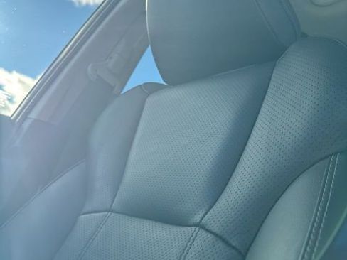 Used 2023 Subaru Forester Limited image 43