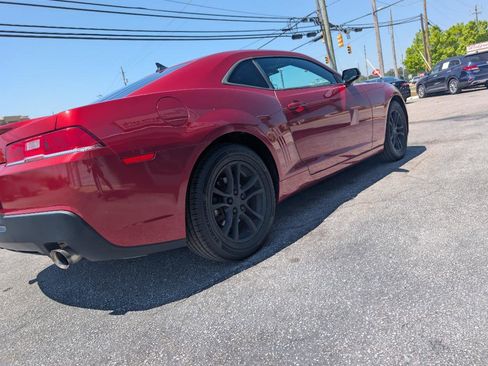 Used 2015 Chevrolet Camaro LT RWD image 5
