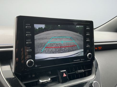 Used 2020 Toyota Corolla XSE FWD image 17