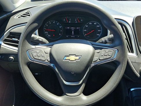 Used 2024 Chevrolet Malibu LT FWD image 20