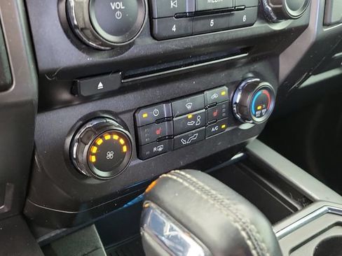 Used 2018 Ford F150 XLT w/ Equipment Group 302A Luxury RWD image 29