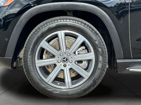 Certified 2022 Mercedes-Benz GLS 450 4MATIC image 4