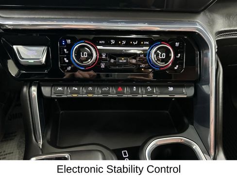 Used 2023 GMC Sierra 1500 Denali Ultimate AWD/4WD image 50