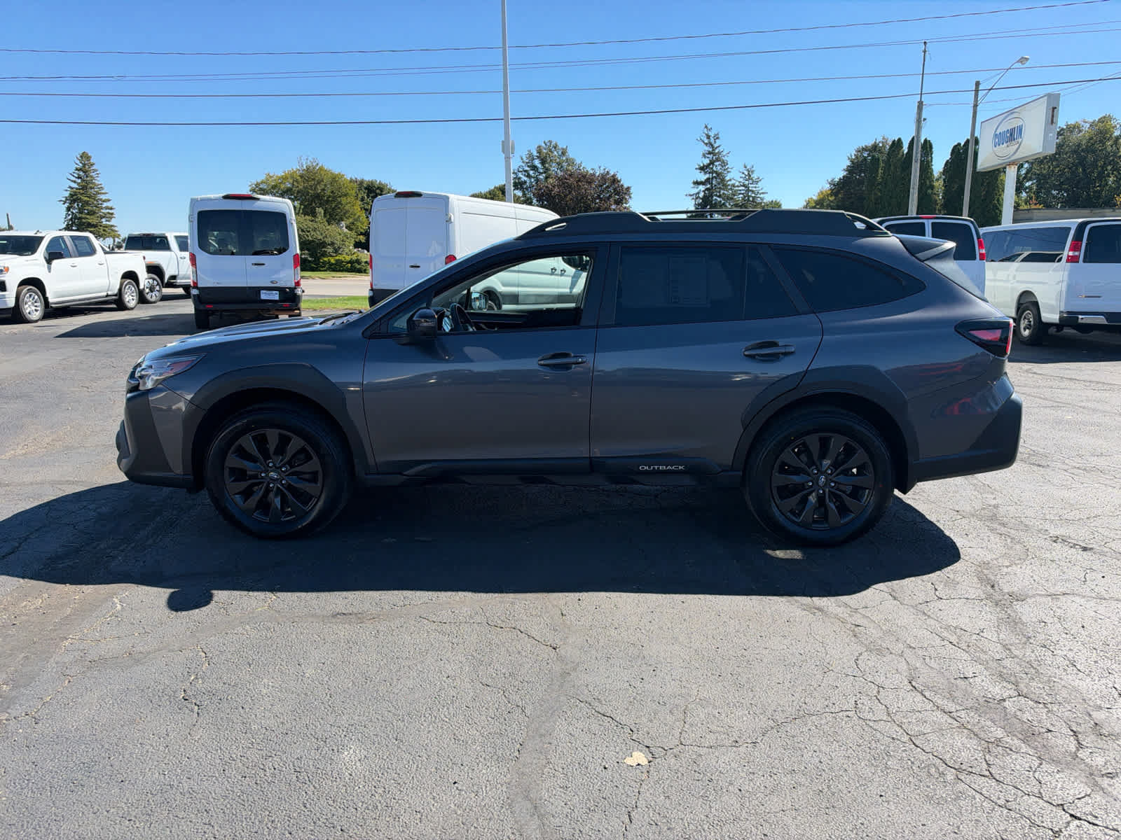 Used 2025 Subaru Outback Onyx Edition w/ Popular Package #2 AWD/4WD image 2