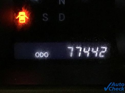 Used 2013 Toyota Highlander Plus AWD/4WD image 45