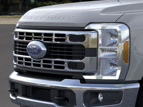 New 2026 Ford F250 XLT AWD/4WD image 17