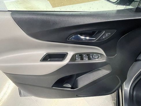 Used 2024 Chevrolet Equinox LS w/ Sport Edition image 19