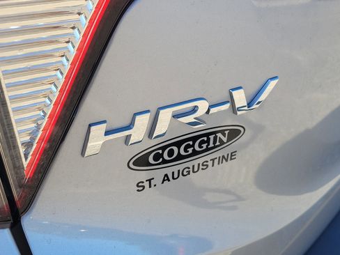 Certified 2022 Honda HR-V EX image 28