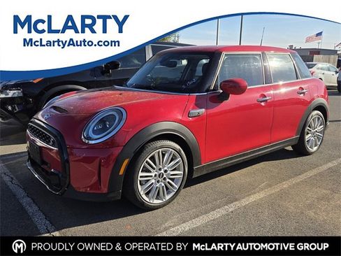 Used 2024 MINI Cooper S image 1