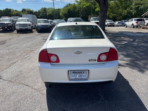 Used 2011 Chevrolet Malibu LT w/ Interface Package image 4