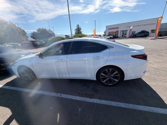 Used 2019 Lexus ES 350 F Sport w/ Accessory Package FWD image 2
