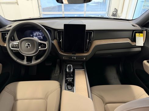 New 2026 Volvo XC60 T8 Plus w/ Protection Package Premier image 19