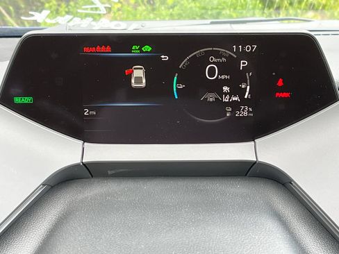 New 2026 Toyota Prius Plug-In Hybrid FWD image 15