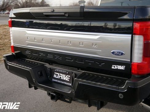 Used 2017 Ford F350 Platinum w/ Platinum Ultimate Package image 10
