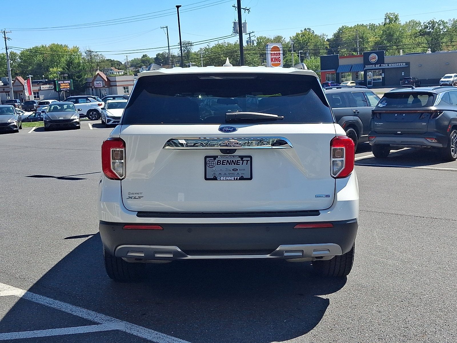 Used 2020 Ford Explorer XLT w/ Equipment Group 202A AWD/4WD image 5