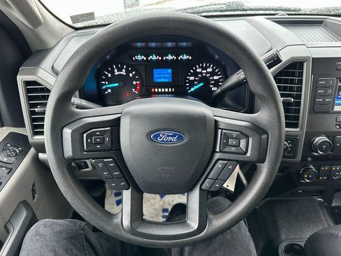 Used 2019 Ford F250 XL w/ STX Appearance Package image 2