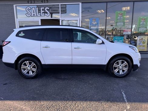 Used 2016 Chevrolet Traverse LT AWD/4WD image 5