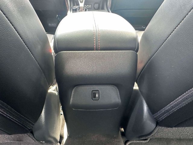 Used 2024 Nissan Sentra SR w/ SR Premium Package FWD image 12