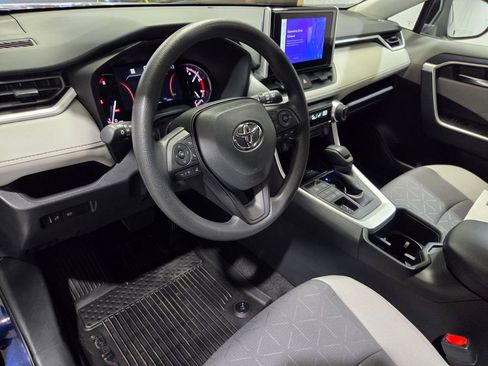 Used 2024 Toyota RAV4 XLE image 3