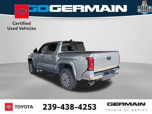Used 2024 Toyota Tacoma SR5 w/ SR5 Upgrade Package AWD/4WD image 4