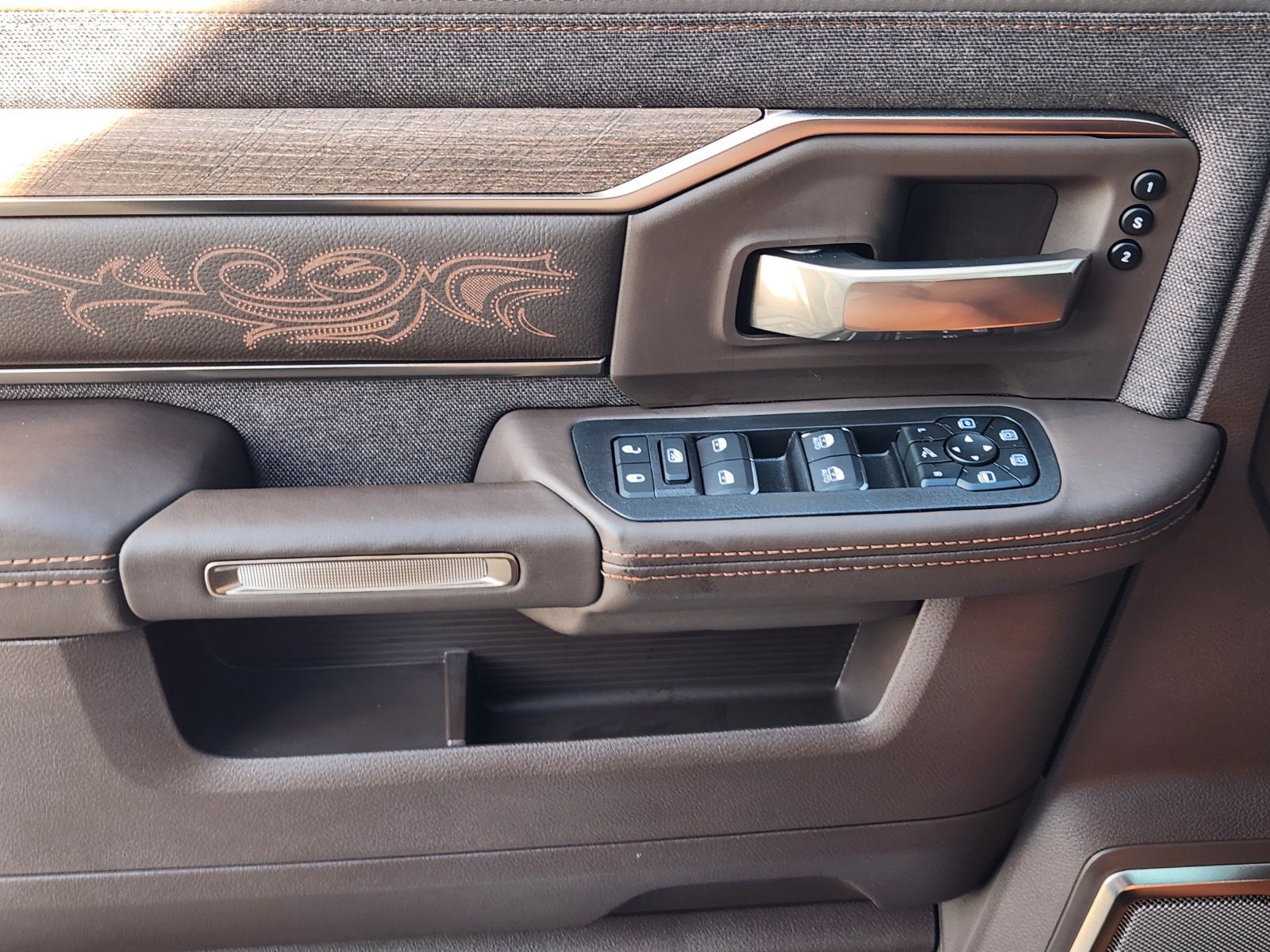 New 2027 RAM 2500 Limited AWD/4WD image 22