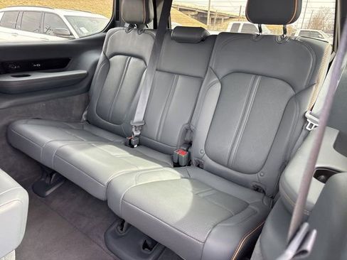 Used 2022 Jeep Grand Wagoneer Series II w/ Convenience Group III image 18