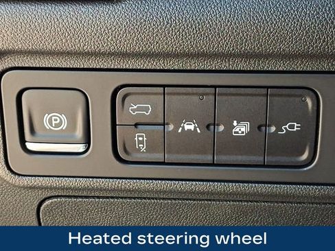 Used 2025 GMC Hummer EV 3X AWD/4WD image 9