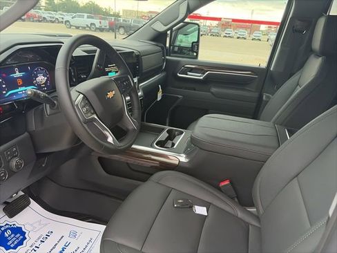 New 2026 Chevrolet Silverado 2500 LT w/ All Star Edition AWD/4WD image 16