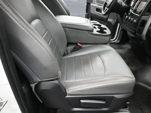 Used 2016 RAM 1500 Tradesman w/ Power & Remote Entry Group image 25