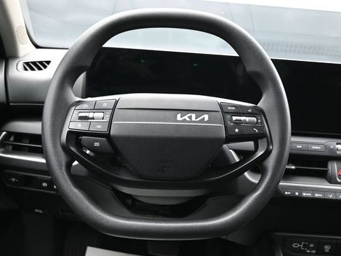Used 2025 Kia K4 FWD image 15