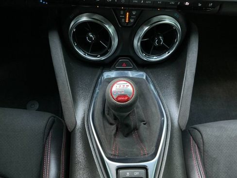 Used 2022 Chevrolet Camaro ZL1 RWD image 29