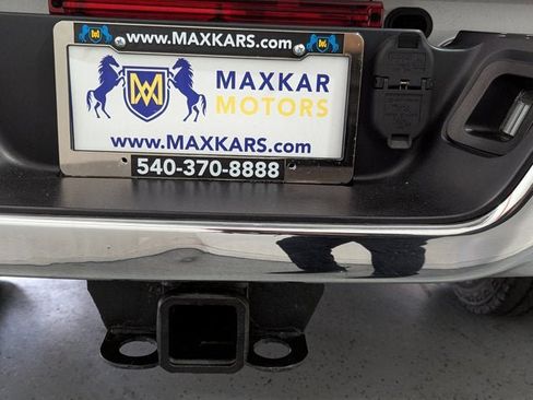 Used 2015 RAM 3500 SLT image 46