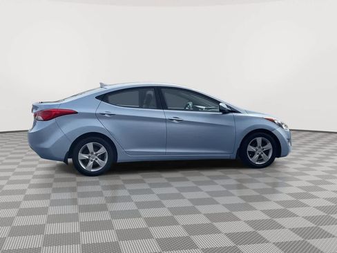 Used 2013 Hyundai Elantra GLS w/ Preferred Pkg image 9
