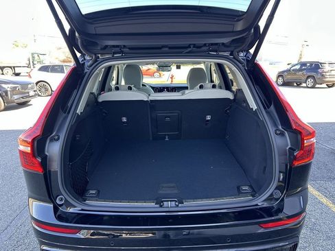 Certified 2025 Volvo XC60 T8 Plus w/ Climate Package image 17