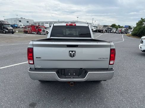 Used 2017 RAM 1500 Classic SLT AWD/4WD image 4