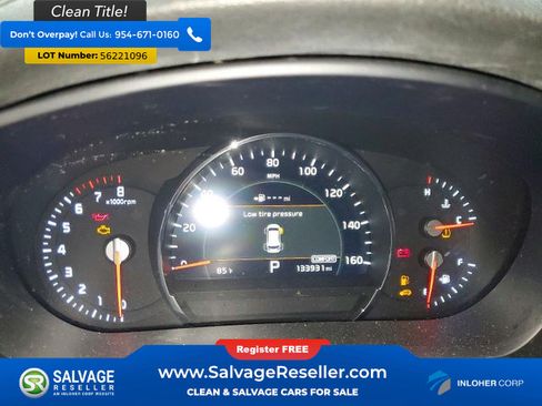Used 2019 Kia Sorento EX FWD image 12