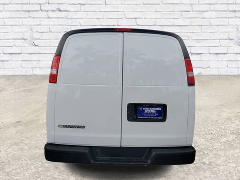 Used 2023 Chevrolet Express 2500 Extended w/ Driver Convenience Package RWD image 3