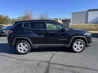 Used 2024 Jeep Compass Sport video 2