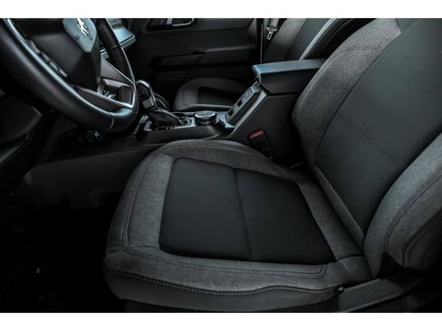 Used 2021 Ford Bronco Big Bend image 9