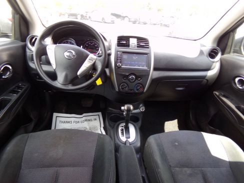 Used 2019 Nissan Versa SV FWD image 16