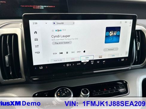 Certified 2025 Ford Expedition Max Active image 32