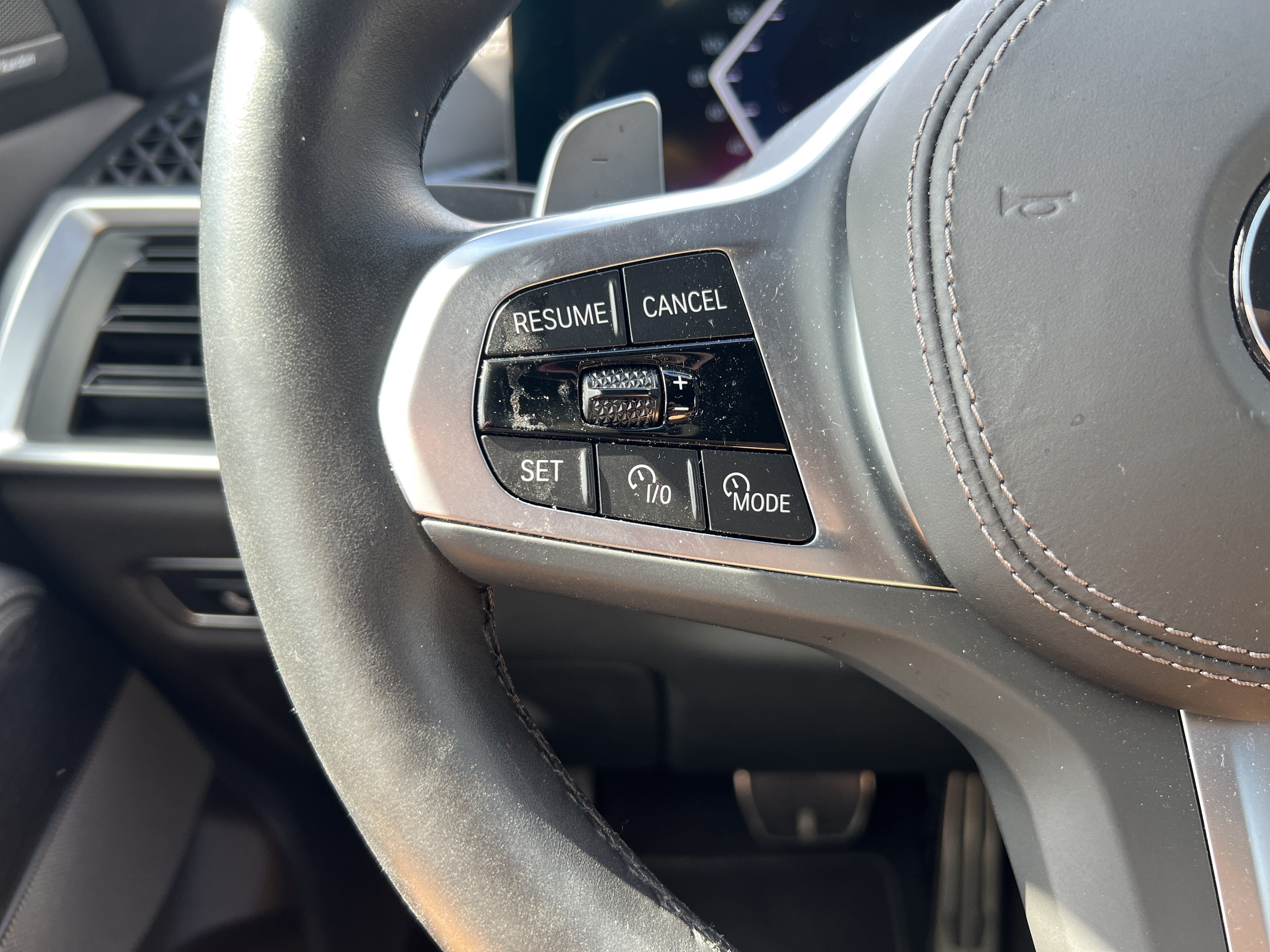 Certified 2025 BMW X7 xDrive40i AWD/4WD image 19